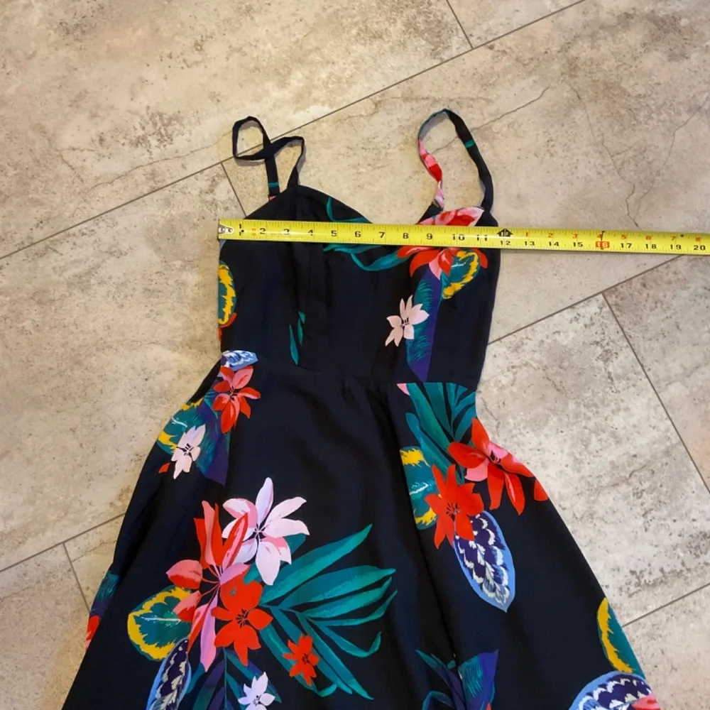 Old Navy Cami Black Floral Dress Sz XS Smocked Back Spaghetti Straps - Picture 7 of 13